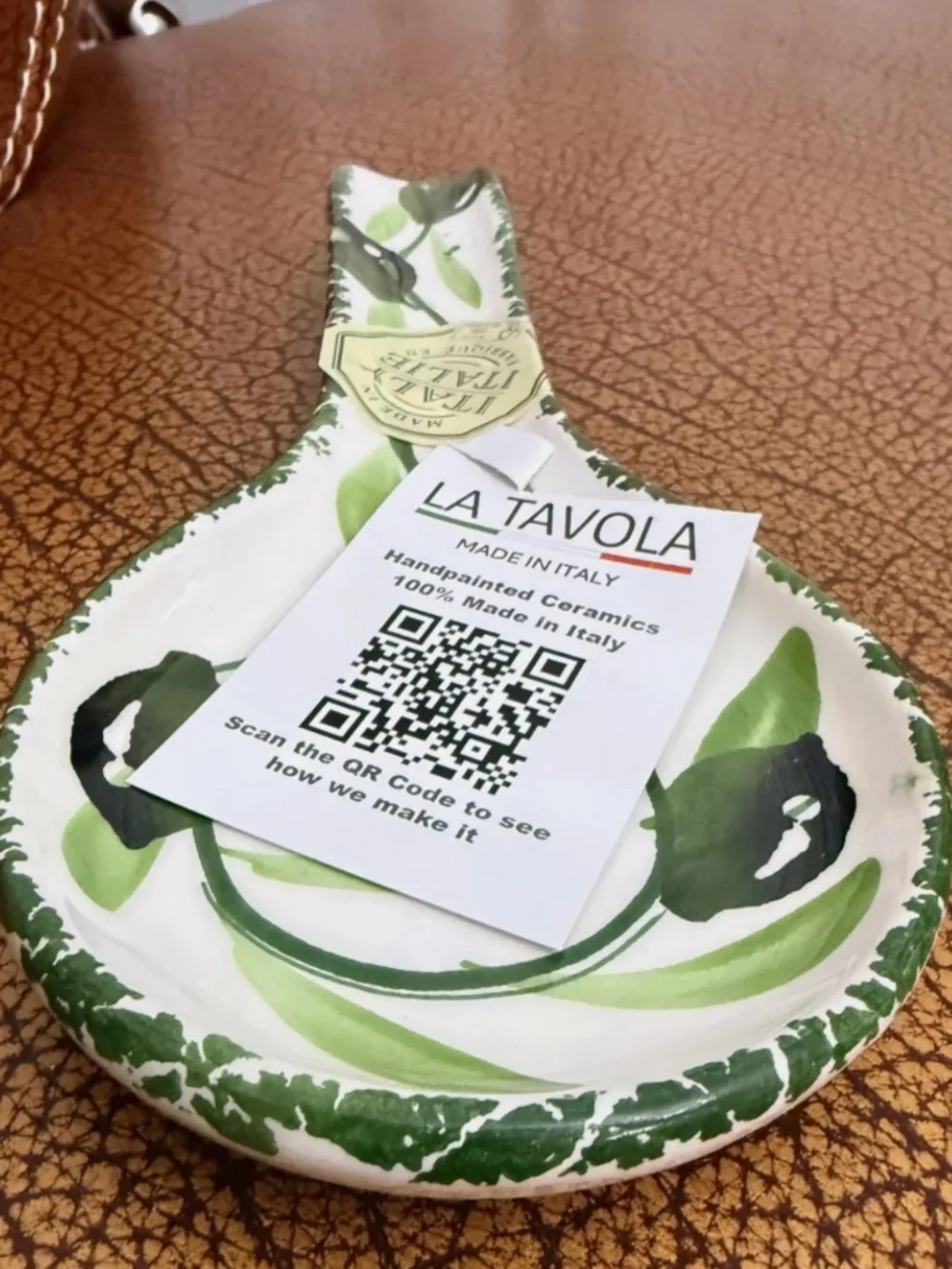 La Tavola italian ceramic